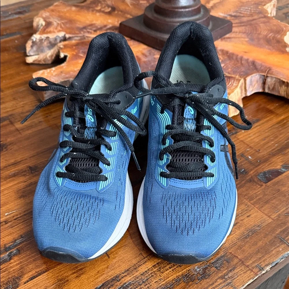 ASICS Women's Blue and Black Athletic Shoes 9 - Picture 3 of 8